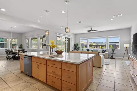 Kitchen - 812 Fallen Log Ct, Rocklin, CA 95765 photo 1 of 5