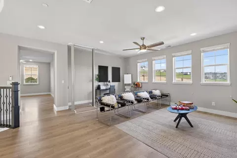 Entry Way - 812 Fallen Log Ct, Rocklin, CA 95765 photo 9 of 9