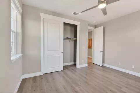 Bedroom - 812 Fallen Log Ct, Rocklin, CA 95765 photo 11 of 11