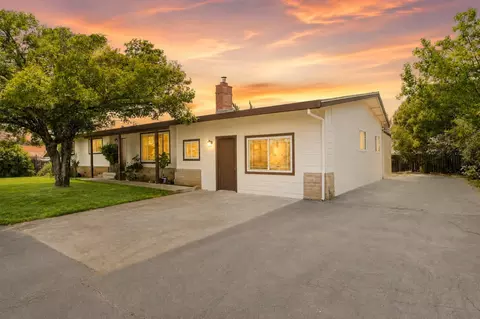 1333 Wesley Ln, Auburn, CA 95603