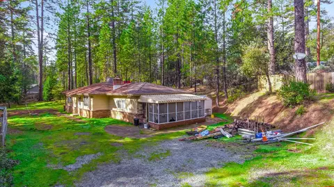 4800 Oak Hill Rd, Placerville, CA 95667 photo 2