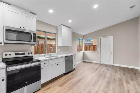 Kitchen - 435 W Clover Rd, Tracy, CA 95376 photo 1 of 1