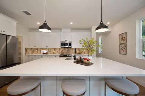 Kitchen - 1008 Utah Dr, Placerville, CA 95667 photo 2 of 3