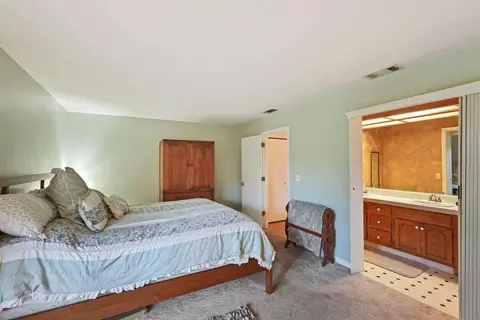 1754 Lakeshore Dr, Lodi, CA 95242 photo 14