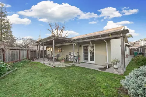1754 Lakeshore Dr, Lodi, CA 95242 photo 26