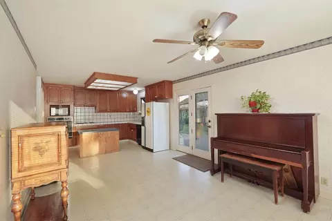 1754 Lakeshore Dr, Lodi, CA 95242 photo 5