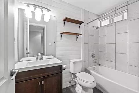 Bath - 20381 Nashua Rd, Sonora, CA 95370 photo 1 of 3
