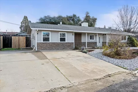 Exterior - 20381 Nashua Rd, Sonora, CA 95370 photo 4 of 7