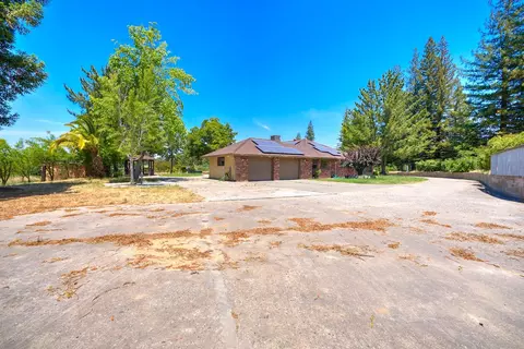 Exterior - 5990 Barton Rd, Loomis, CA 95650 photo 19 of 21