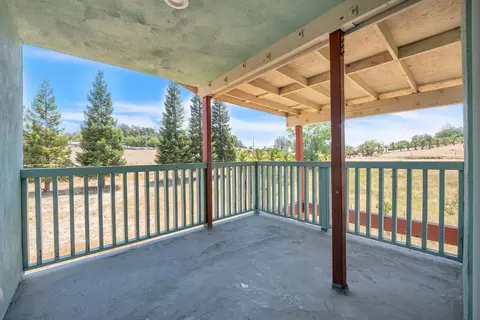 Exterior - 5990 Barton Rd, Loomis, CA 95650 photo 5 of 21