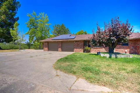 Exterior - 5990 Barton Rd, Loomis, CA 95650 photo 10 of 21