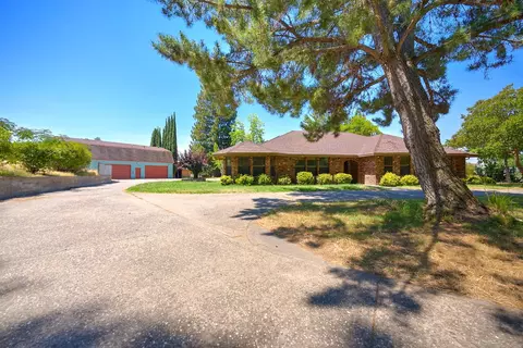 Exterior - 5990 Barton Rd, Loomis, CA 95650 photo 3 of 21