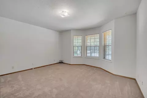 Living - 5990 Barton Rd, Loomis, CA 95650 photo 11 of 13