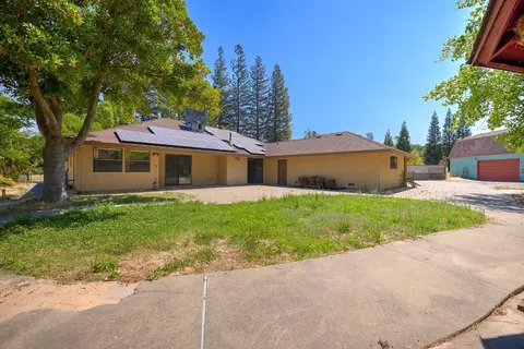 Exterior - 5990 Barton Rd, Loomis, CA 95650 photo 13 of 21