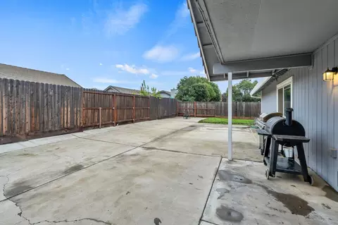 323 Emerald Oak Dr, Galt, CA 95632 photo 43