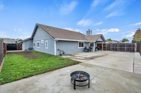 323 Emerald Oak Dr, Galt, CA 95632 photo 42