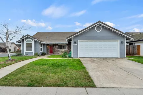 323 Emerald Oak Dr, Galt, CA 95632 photo 1