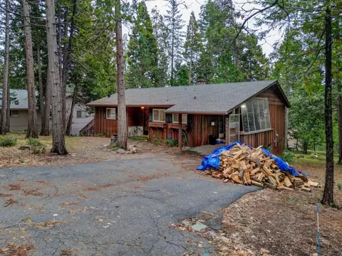 2301 Mustang Rd, Arnold, CA 95223 photo 4