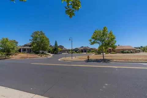 View/Area - 10 Flagstone Ct, Copperopolis, CA 95228 photo 9 of 16