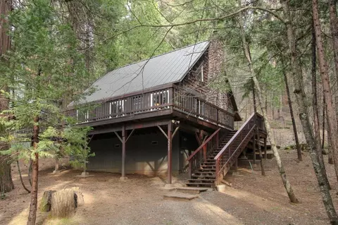 2269 Meadow Dr, Arnold, CA 95223 photo 1