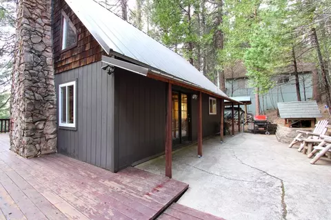 2269 Meadow Dr, Arnold, CA 95223 photo 11