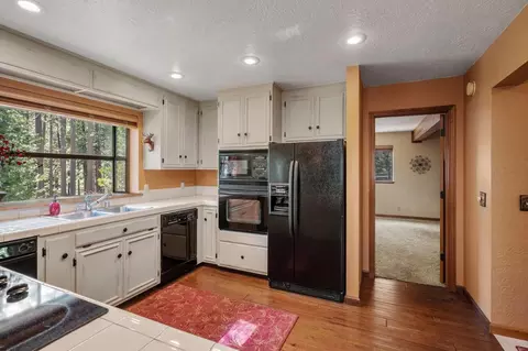 3025 Black Bear Dr, Arnold, CA 95223 photo 10