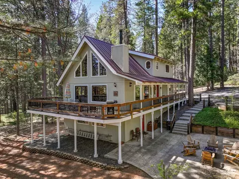 3025 Black Bear Dr, Arnold, CA 95223 photo 1