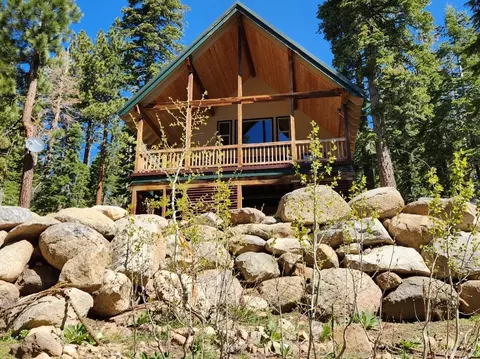 1098 Skyline Dr, Arnold, CA 95223 photo 3
