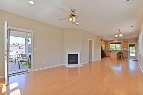 139 Cottage Cir, Murphys, CA 95247 photo 5