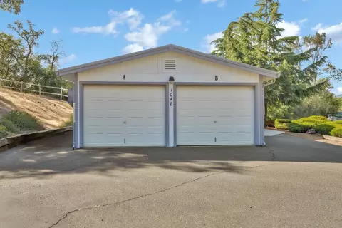 1048 Feather Ct, Copperopolis, CA 95228 photo 9
