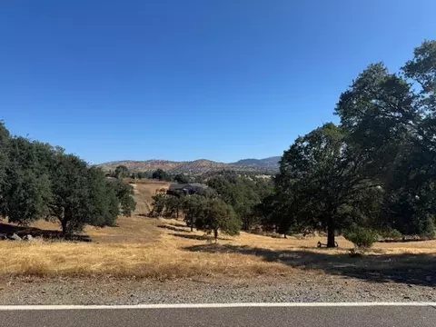 1496 Papoose Dr, Copperopolis, CA 95228