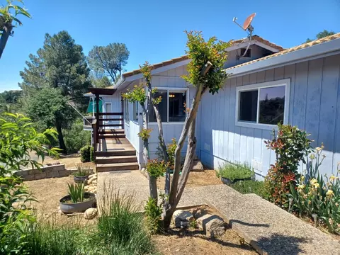 97 Poker Flat Rd, Copperopolis, CA 95228 photo 2