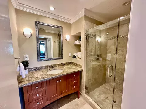 Bath - 854 Poker Flat Rd, Copperopolis, CA 95228 photo 3 of 4