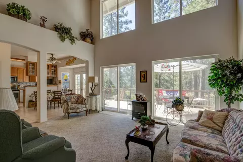 105 Avery Sheep Ranch Rd, Avery, CA 95224