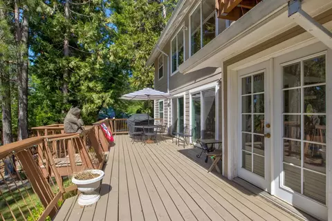 105 Avery Sheep Ranch Rd, Avery, CA 95224