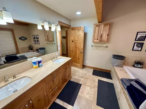 1428 Meadow Dr, Arnold, CA 95223 photo 22