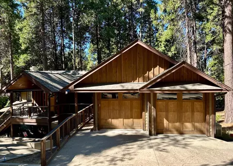 1428 Meadow Dr, Arnold, CA 95223 photo 8