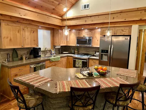 1428 Meadow Dr, Arnold, CA 95223 photo 7