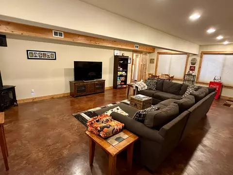 1428 Meadow Dr, Arnold, CA 95223 photo 5