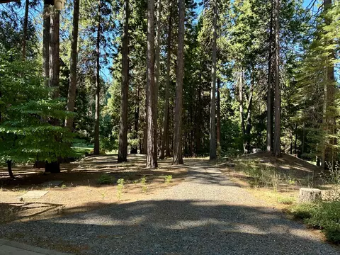 1428 Meadow Dr, Arnold, CA 95223 photo 9