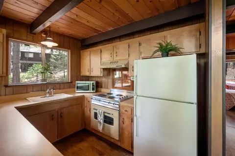 1402 San Ramon Dr, Arnold, CA 95223 photo 10