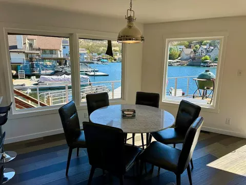 Dining - 466 Thomson Ln, Copperopolis, CA 95228 photo 1 of 2