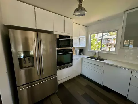 Kitchen - 466 Thomson Ln, Copperopolis, CA 95228 photo 3 of 4
