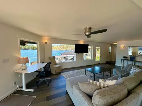 Living - 466 Thomson Ln, Copperopolis, CA 95228 photo 2 of 3