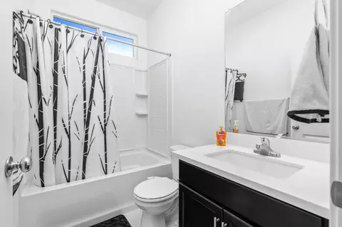 208 Raccoon Hollow Loop, Copperopolis, CA 95228 photo 24