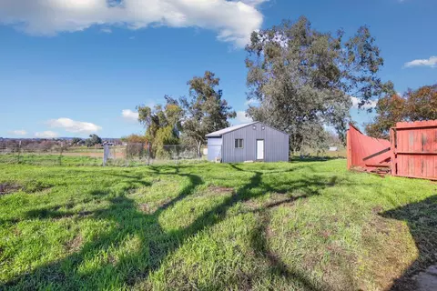 5138 Messing Rd, Valley Springs, CA 95252 photo 5