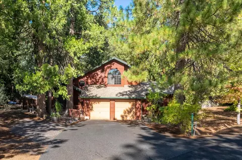 5612 Silver Saddle Ct, Hathaway Pines, CA 95233 photo 1