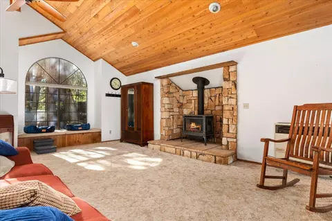 5612 Silver Saddle Ct, Hathaway Pines, CA 95233 photo 8