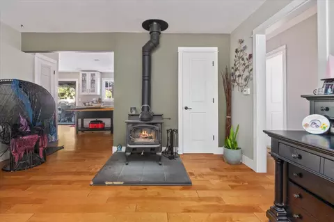 Entry Way - 626 Williams St, Murphys, CA 95247 photo 1 of 4