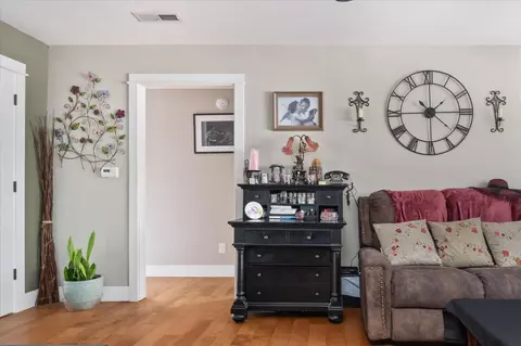 Entry Way - 626 Williams St, Murphys, CA 95247 photo 3 of 4